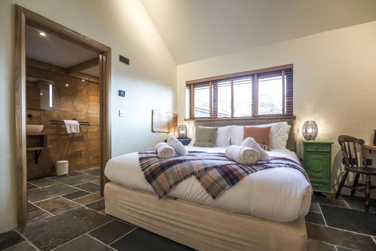 Lavender - Luxurious Barn Conversion - Blossom Farm Johnston Exterior photo